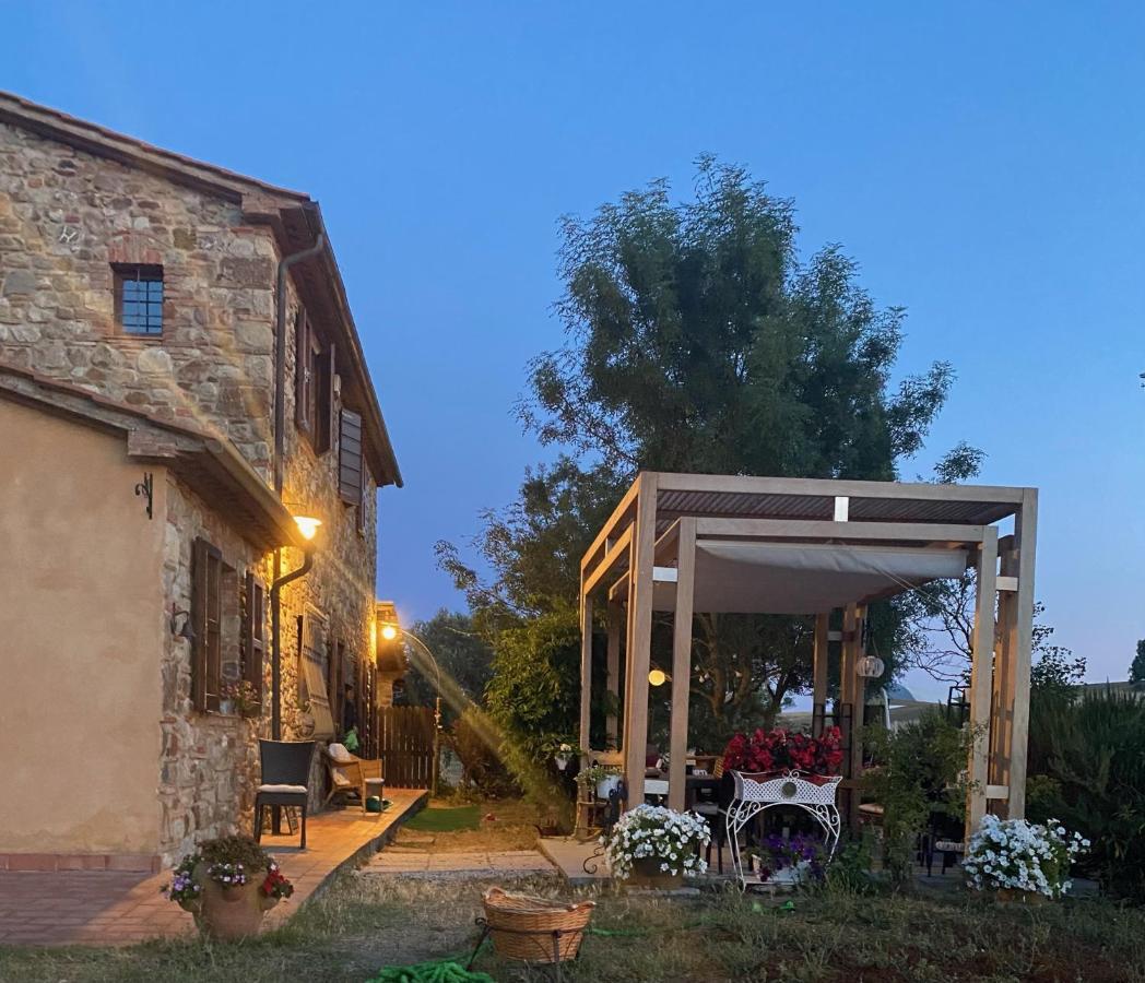 Bed&Breakfast Casale del Sole Castellina Marittima Exterior foto