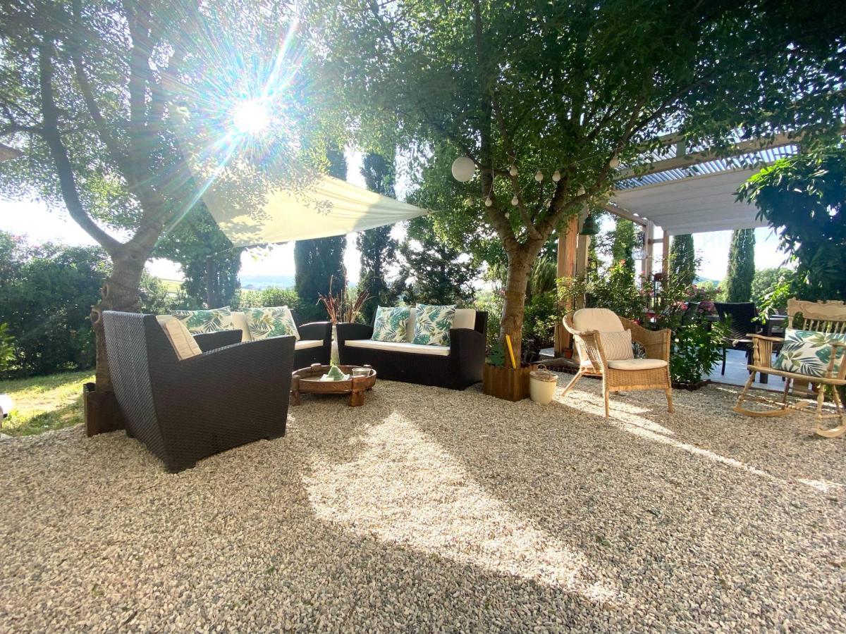 Bed&Breakfast Casale del Sole Castellina Marittima Exterior foto